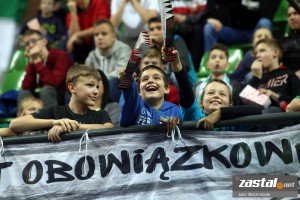 zastal_energa_czarni_kibice_9